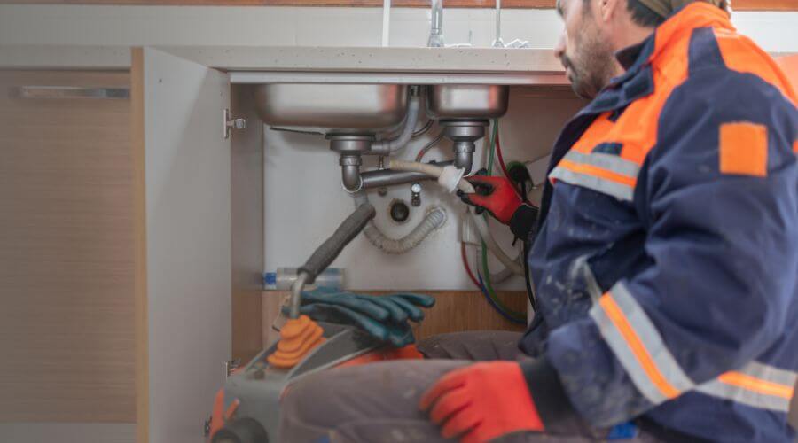 Expert burst pipe repair services in Woodburn, IA